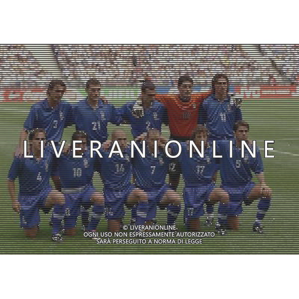 ITALIA FRANCIA CAMPIONATO DEL MONDO FRANCIA 98- 03/07/1998 STADIO SAINT DENIS NELLA FOTO FORMAZIONE ITALIA AG ALDO LIVERANI S A S