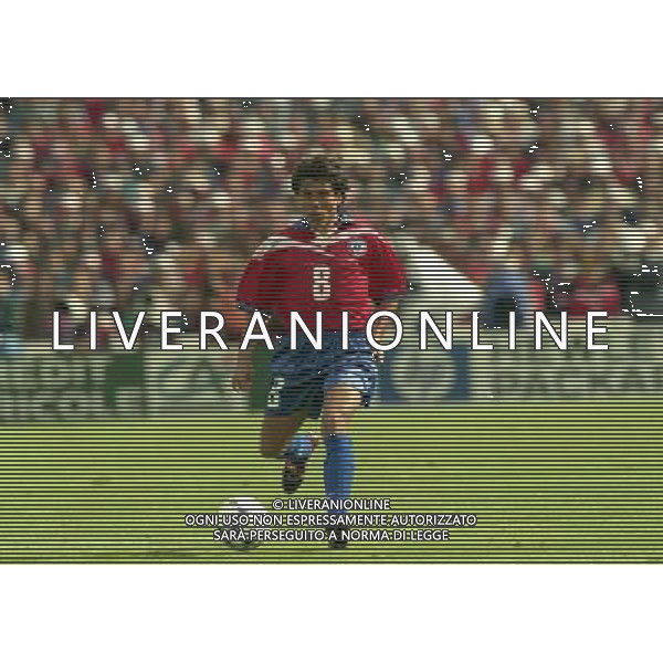 ITALIA-CILE CAMPIONATO DEL MONDO FRANCIA 1998 NELLA FOTO Clarence Acu–a AG ALDO LIVERANI S A S
