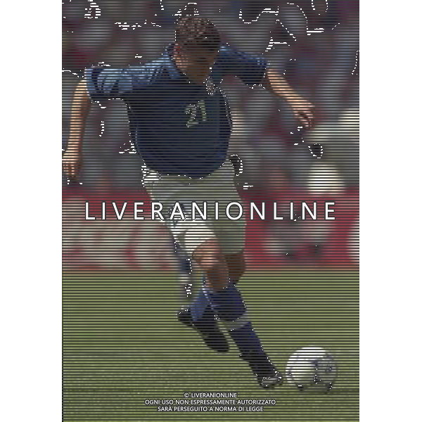 ITALIA AUSTRIA CAMPIONATO DEL MONDO FRANCIA 98 NELLA FOTO CHRISTIAN VIERI AG ALDO LIVERANI S A S