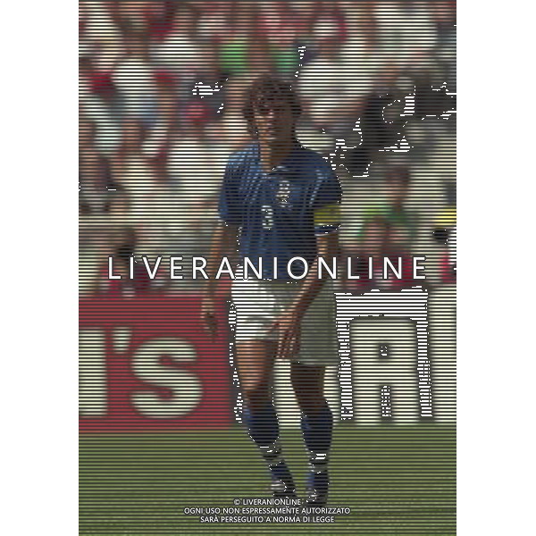 ITALIA AUSTRIA CAMPIONATO DEL MONDO FRANCIA 98 NELLA FOTO PAOLO MALDINI AG ALDO LIVERANI S A S