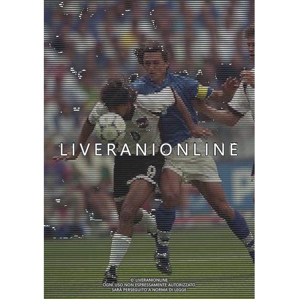 ITALIA AUSTRIA CAMPIONATO DEL MONDO FRANCIA 98 NELLA FOTO IVICA VASTIC-PAOLO MALDINI AG ALDO LIVERANI S A S