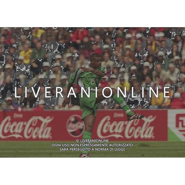 13/06/1998 CAMPIONATO DEL MONDO FRANCIA 98 SPAGNA -NIGERIA NELLA FOTO Sunday OLISEH AG ALDO LIVERANI S A S
