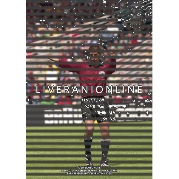 13/06/1998 CAMPIONATO DEL MONDO FRANCIA 98 SPAGNA -NIGERIA NELLA FOTO Esse BAHARMAST (USA) AG ALDO LIVERANI S A S