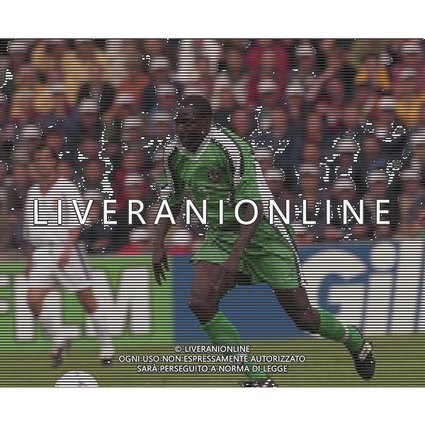 SPAGNA-NIGERIA -13 June 1998 14:30 Nantes / La Beaujoire CAMPIONATO DEL MONDO FRANCIA 98 NELLA FOTO Rasheed YEKINI AG ALDO LIVERANI S A S
