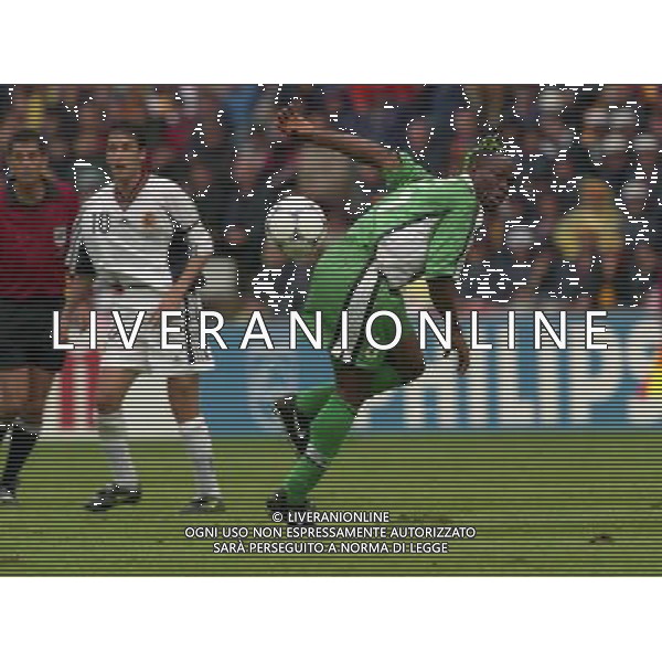SPAGNA-NIGERIA -13 June 1998 14:30 Nantes / La Beaujoire CAMPIONATO DEL MONDO FRANCIA 98 NELLA FOTO Taribo WEST AG ALDO LIVERANI S A S