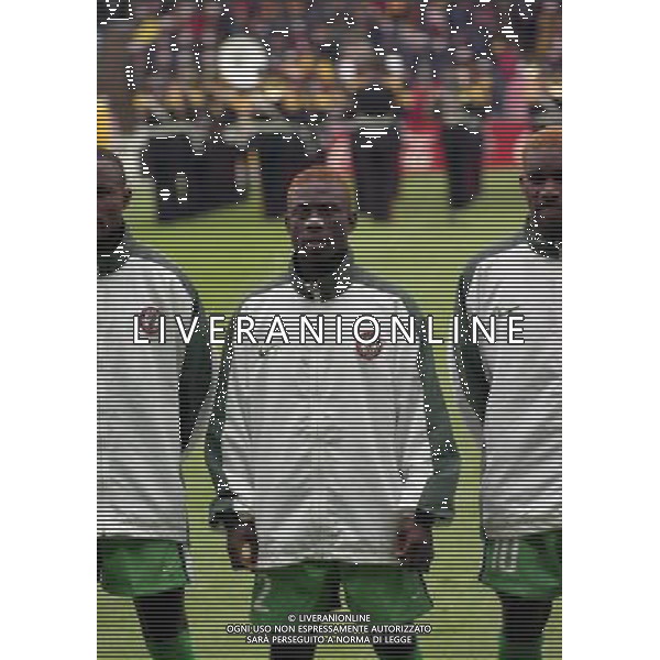 SPAGNA-NIGERIA -13 June 1998 14:30 Nantes / La Beaujoire CAMPIONATO DEL MONDO FRANCIA 98 NELLA FOTO Mobi OPARAKU AG ALDO LIVERANI S A S
