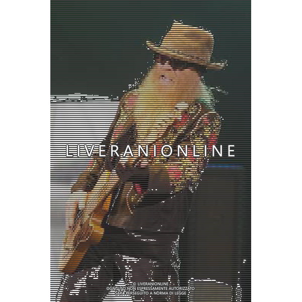 ZZ Top plays Hammersmith Apollo on 24/06/2013 at Hammersmith Apollo, London. The band consists of guitarist and lead vocalist Billy Gibbons, bassist and co-lead vocalist Dusty Hill, and drummer Frank Beard.. Picture by Julie Edwards AG ALDO LIVERANI SAS ONLY ITALY