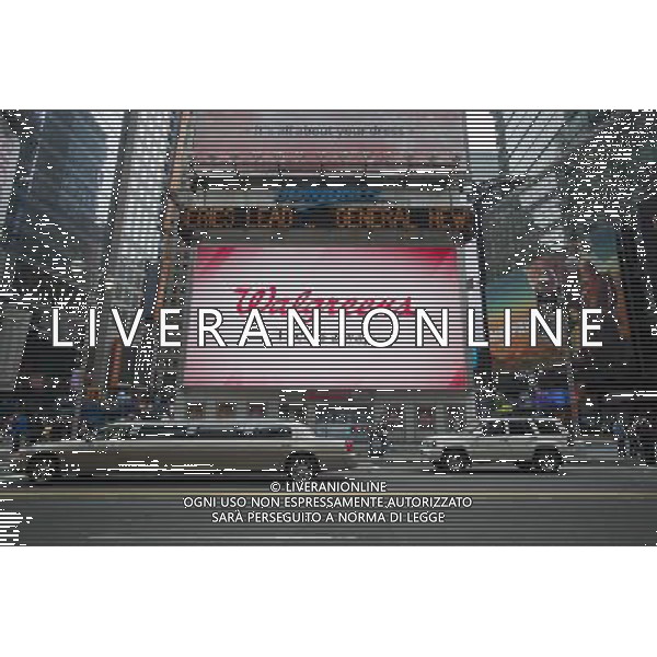 The Walgreens drug store at One Times Square in New York is seen on Tuesday, May 22, 2012. (Œ Richard B. Levine) ©photoshot/AGENZIA ALDO LIVERANI SAS - ITALY ONLY - Veduta della vita quotidiana e commerciale dei quartieri della citta\' di New York