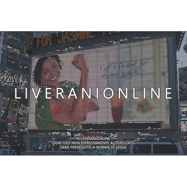 An illuminated sign on the Walgreen\'s drugstore in Times Square in New York advertises that flu shots are available, seen on Wednesday, February 23, 2011. (Œ Richard B. Levine) ©photoshot/AGENZIA ALDO LIVERANI SAS - ITALY ONLY - Veduta della vita quotidiana e commerciale dei quartieri della citta\' di New York