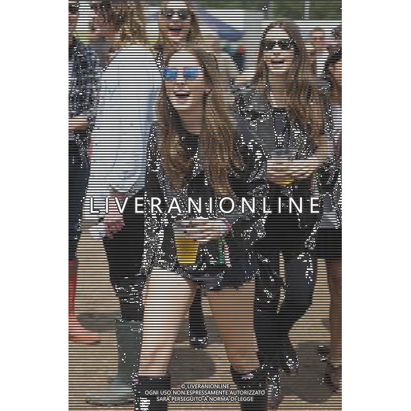 Haim attends Glastonbury Festival on 28/06/2013 at Worthy Farm, Glastonbury. Persons pictured: Danielle Haim. ©PHOTOSHOT/AGENZIA ALDO LIVERANI SAS - ITALY ONLY - EDITORIAL USE ONLY