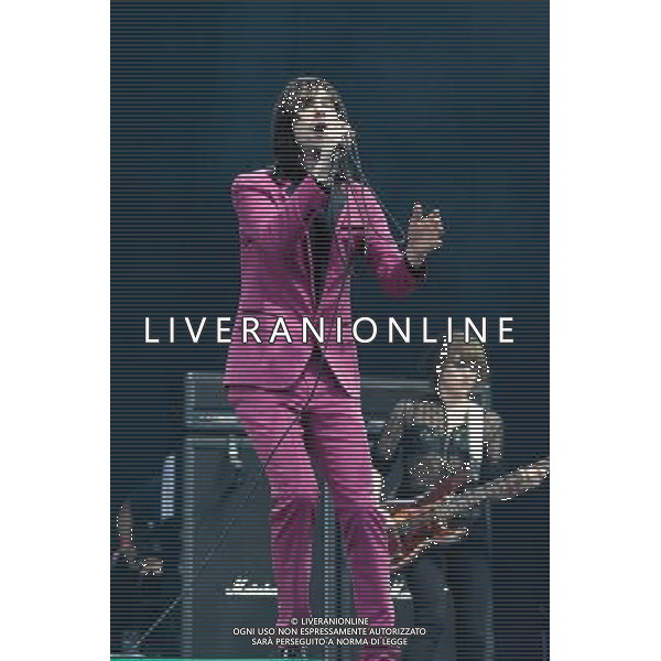 Primal Scream plays Glastonbury Festival on 29/06/2013 at Worthy Farm, Glastonbury. Persons pictured: Bobby Gillespie. ©PHOTOSHOT/AGENZIA ALDO LIVERANI SAS - ITALY ONLY - EDITORIAL USE ONLY