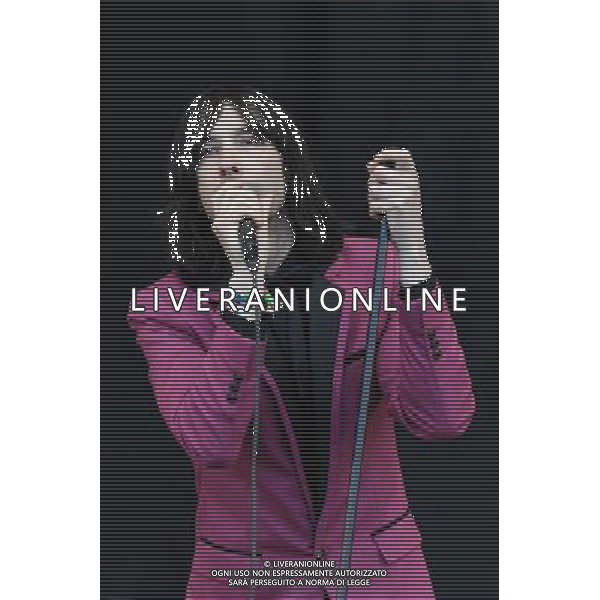 Primal Scream plays Glastonbury Festival on 29/06/2013 at Worthy Farm, Glastonbury. Persons pictured: Bobby Gillespie. ©PHOTOSHOT/AGENZIA ALDO LIVERANI SAS - ITALY ONLY - EDITORIAL USE ONLY