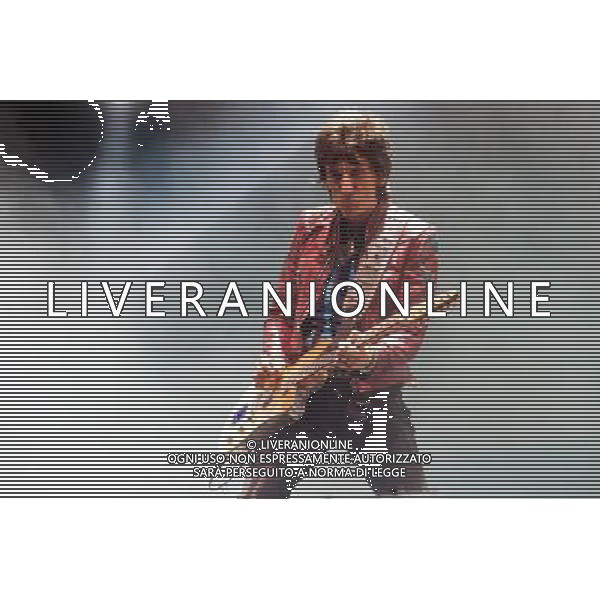 The Rolling Stones headline the Pyramid Stage at Glastonbury Festival, Worthy Farm, Pilton, Glastonbury, Somerset, UK on 29th June 2013. Pictured: Ronnie Wood ©photoshot/AGENZIA ALDO LIVERANI SAS - ITALY ONLY - EDITORIAL USE ONLY