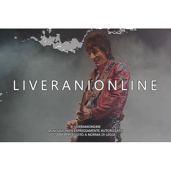 The Rolling Stones headline the Pyramid Stage at Glastonbury Festival, Worthy Farm, Pilton, Glastonbury, Somerset, UK on 29th June 2013. Pictured: Ronnie Wood ©photoshot/AGENZIA ALDO LIVERANI SAS - ITALY ONLY - EDITORIAL USE ONLY