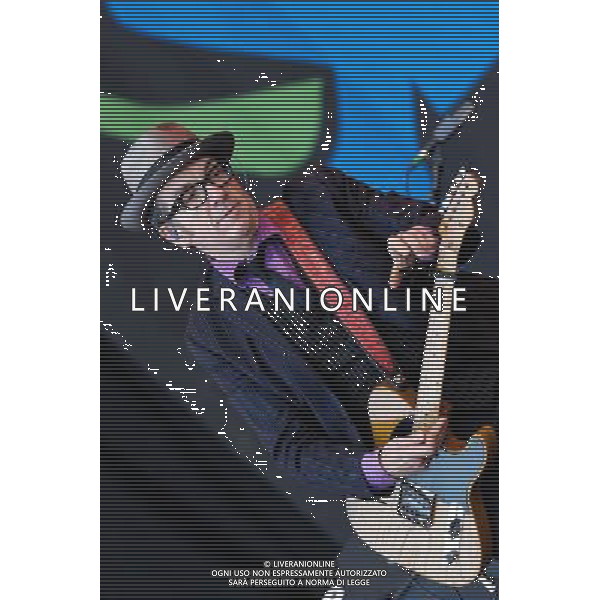 Elvis Costello plays Glastonbury Festival on 29/06/2013 at Worthy Farm, Glastonbury. Persons pictured: Elvis Costello. ©photoshot/AGENZIA ALDO LIVERANI SAS - ITALY ONLY - EDITORIAL USE ONLY