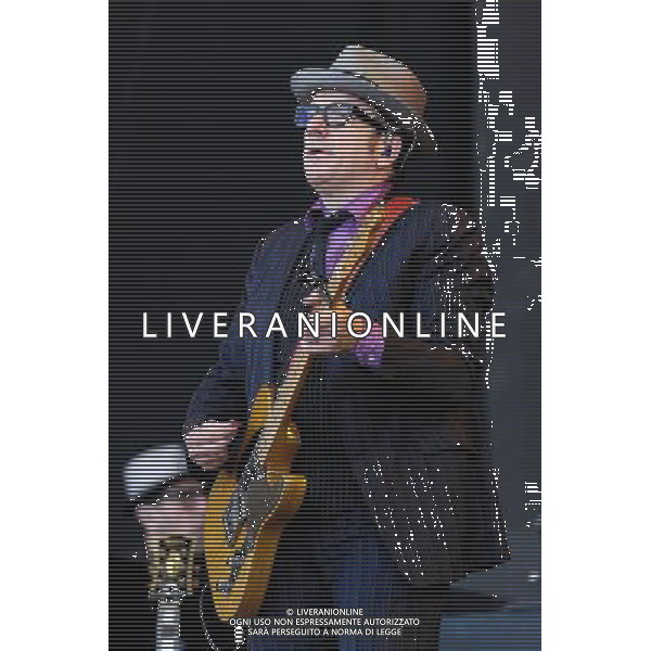 Elvis Costello plays Glastonbury Festival on 29/06/2013 at Worthy Farm, Glastonbury. Persons pictured: Elvis Costello. ©photoshot/AGENZIA ALDO LIVERANI SAS - ITALY ONLY - EDITORIAL USE ONLY