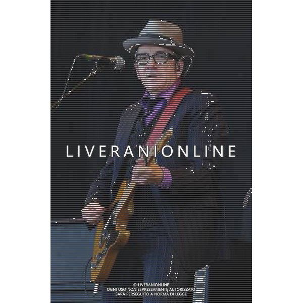 Elvis Costello plays Glastonbury Festival on 29/06/2013 at Worthy Farm, Glastonbury. Persons pictured: Elvis Costello. ©photoshot/AGENZIA ALDO LIVERANI SAS - ITALY ONLY - EDITORIAL USE ONLY