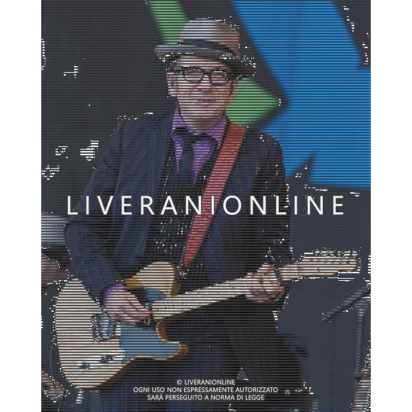 Elvis Costello plays Glastonbury Festival on 29/06/2013 at Worthy Farm, Glastonbury. Persons pictured: Elvis Costello. ©photoshot/AGENZIA ALDO LIVERANI SAS - ITALY ONLY - EDITORIAL USE ONLY