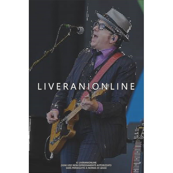 Elvis Costello plays Glastonbury Festival on 29/06/2013 at Worthy Farm, Glastonbury. Persons pictured: Elvis Costello. ©photoshot/AGENZIA ALDO LIVERANI SAS - ITALY ONLY - EDITORIAL USE ONLY