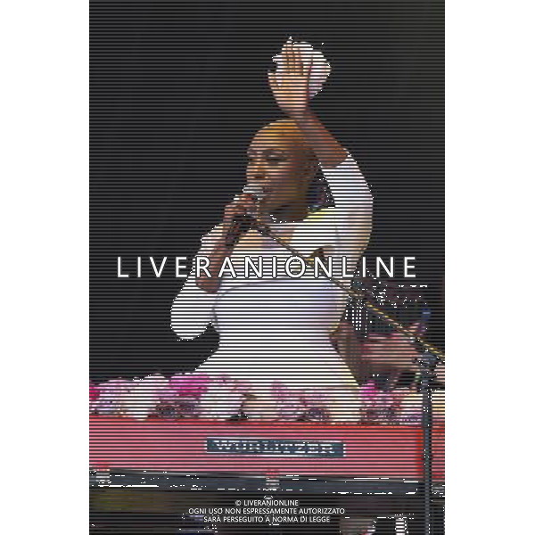 Laura Mvula plays Glastonbury Festival on 29/06/2013 at Worthy Farm, Glastonbury. Persons pictured: Laura Mvula. ©photoshot/AGENZIA ALDO LIVERANI SAS - ITALY ONLY - EDITORIAL USE ONLY