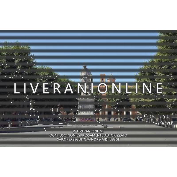 Livorno piazza xx settembre AG ALDO LIVERANI SAS