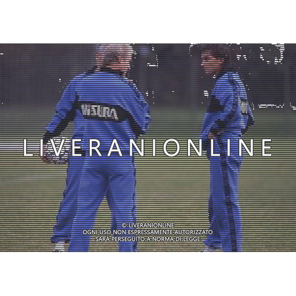 ARCHIVIO LIVERANI NELLA FOTO GIOVANNI TRAPATTONI ALLENATORE INTER CON MAURIZIO IORIO AG ALDO LIVERANI SAS