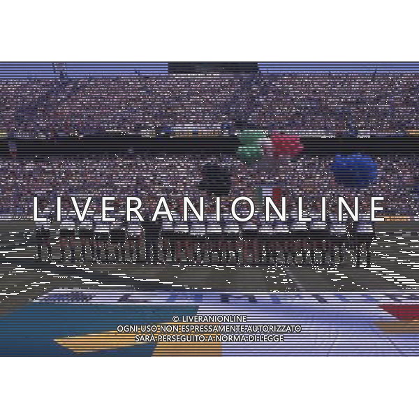 ARCHIVIO LIVERANI NELLA FOTO GIOVANNI TRAPATTONI ALLENATORE INTER CON LA SQUADRA VINCE IL 13 SCUDETTO AG ALDO LIVERANI SAS