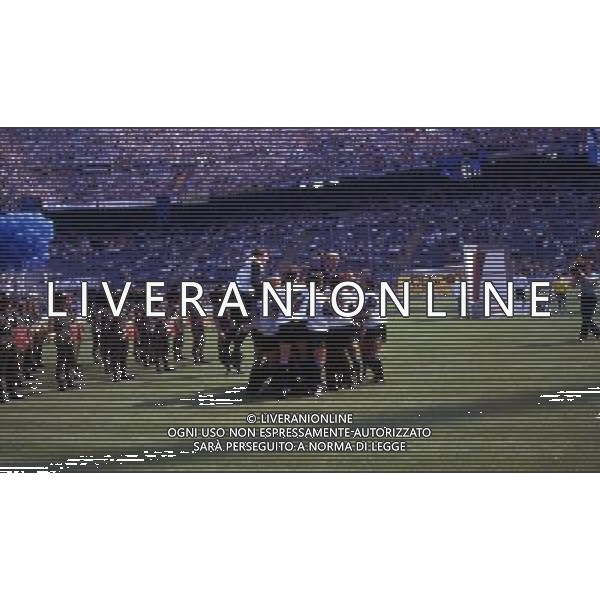 ARCHIVIO LIVERANI NELLA FOTO GIOVANNI TRAPATTONI ALLENATORE INTER IN TRIONFO PER IL 13 SCUDETTO AG ALDO LIVERANI SAS