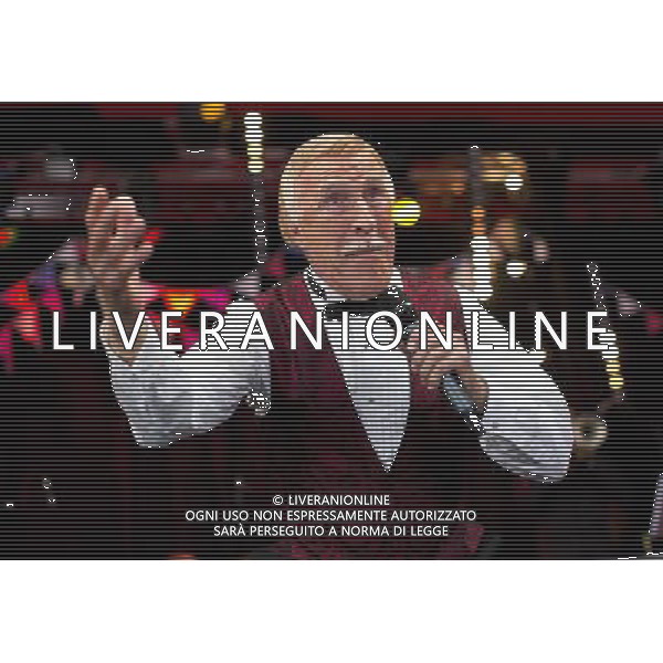 Sir Bruce Forsyth performs on the Avalon stage on the Sunday of Glastonbury Festival. 30 June 2013 ©Photoshot/AGENZIA ALDO LIVERANI SAS-ITALY ONLY - EDITORIAL USE ONLY