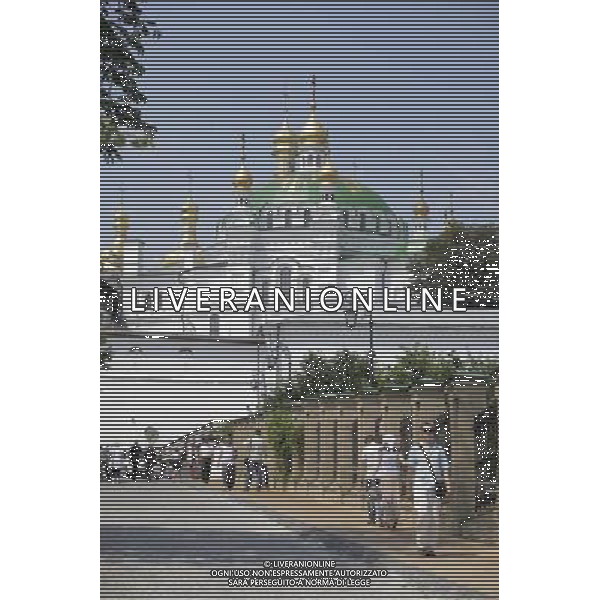 (130702) -- KIEV, July 2, 2013 () -- Photo taken on July 2, 2013 shows the Kiev-Pechersk Lavra in Kiev, Ukraine. Kiev-Pechersk Lavra is nominally divided into two parts: the Upper Lavra, where the museums, shops and churches are situated and the Lower Lavra, underground area, where mummified bodies of Orthodox Saints are conserved. The spiritual and intellectual influence of Kiev-Pechersk Lavra contributed to the spread of Orthodox thought and the Orthodox faith in the Russian world from the 17th to the 19th century. Together with Saint-Sophia Cathedral and Related Monastic Buildings, Kiev-Pechersk Lavra was included in UNESCO\'s World Heritage List in 1990.(/Alexandr Shilov)(zhf) AG ALDO LIVERANI SAS ONLY ITALY