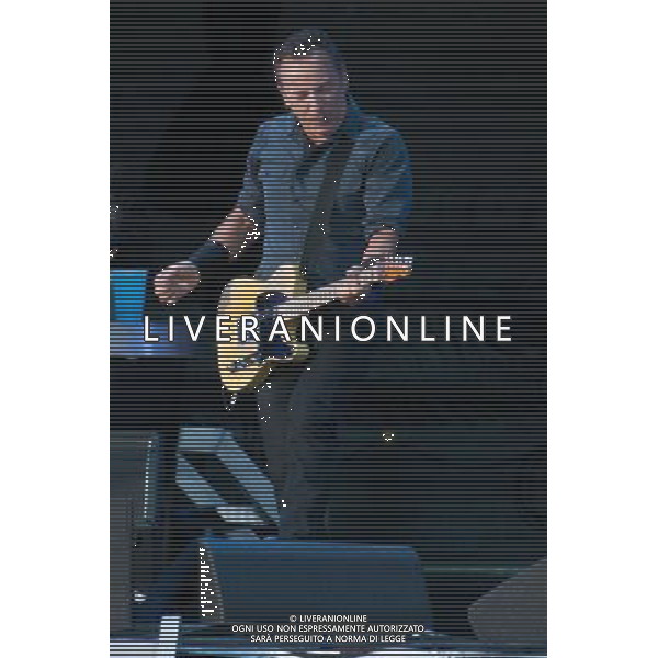 Bruce Springsteen \' The E Street Band on their The Wrecking Ball Tour - Bruce Springsteen performing live in concert at ive at Hard Rock Calling 2013 on the Main Stage, Queen Elizabeth Olympic Park, London, United Kingdom Date: 30/06/2013 ©Photoshot/AGENZIA ALDO LIVERANI SAS-ITALY ONLY - EDITORIAL USE ONLY