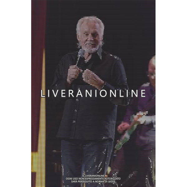 Kenny Rogers performs live in concert at Manchester Apollo, Manchseter, England, 2nd July 2013. AG ALDO LIVERANI SAS ONLY ITALY SAS