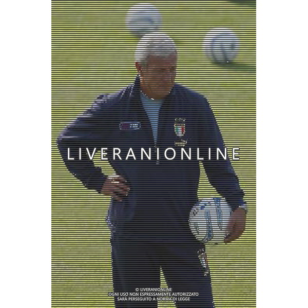 Coverciano (Fi) 04/10/2004 Raduno e allenamento della Nazionale italiana di Calcio nella foto marcello lippi Ph Gianni Nucci/Aldo Liverani