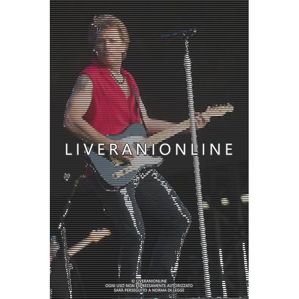 Bon Jovi headline The British Summer Time gig at Hyde Park, London, England, UK on 5th July 2013. The band consists of Jon Bon Jovi (lead vocals/guitar), David Bryan (keyboards), Hugh McDonald (bass) and Tico Torres (drums). AG ALDO LIVERANI S.A.S./ITALY ONLY - EDITORIAL USE ONLY