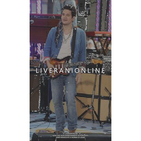 NEW YORK, NY - JULY 05: Musician John Mayer performs on NBC\'s \'Today\' at the NBC\'s TODAY Show on July 5, 2013 in New York, New York. ©PHOTOSHOT/AGENZIA ALDO LIVERANI SAS - ITALY ONLY - EDITORIAL USE ONLY