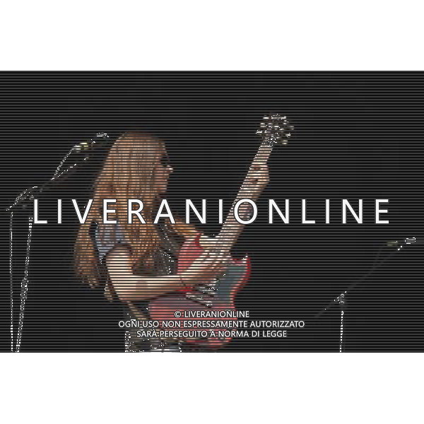 Haim play Mumford and Sons\'s Gentlemen of the Road festival, at the Queen Elizabeth Park in Stratford. Picture shows Danielle Haim. ©photoshot/AGENZIA ALDO LIVERANI SAS - ITALY ONLY - EDITORIAL USE ONLY