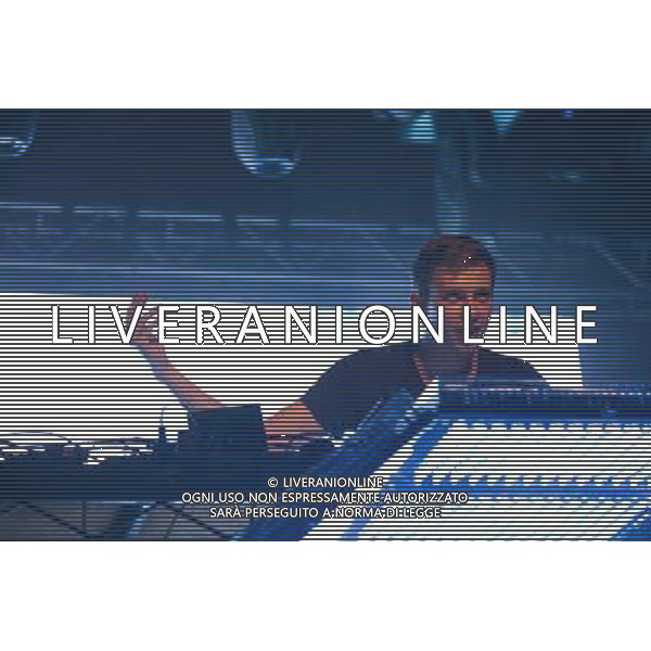 FLUME (aka Harley Streten) a 21 year-old beatmaker from Sydney, is set to be one of the breakout stars of 2013. Praise has come from the likes of The Guardian, Clash, i-D, Dazed, The Line of Best Fit and FACT Mag in the UK while across the pond, Pitchfork, Fader, XLR8R and the New York Times have all marked Flume as one to watch. Performs at Heaven, London on 3rd July 2013, first night of two sold out shows. AG ALDO LIVERANI SAS ONLY ITALY