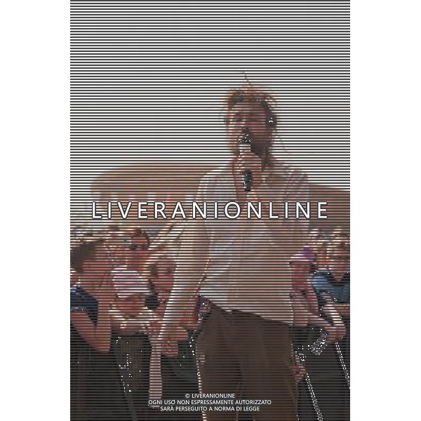 Edward Sharpe and the Magnetic Zeros play Mumford and Sons\'s Gentlemen of the Road festival, at the Queen Elizabeth Park in Stratford. Picture shows Alex Ebert. ©photoshot/AGENZIA ALDO LIVERANI SAS - ITALY ONLY - EDITORIAL USE ONLY