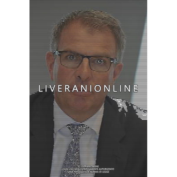 MILANO 11/7/2013 INCONTRO STAMPA LUFTHANSA, PRESSO MERCEDES-BENZ CENTER, V IA GALLARATE 450 NELLA FOTO CARTSEN SPHOR AMMINISTRATORE DELEGATO LUFTHANSA GERMAN AIRLINES FOTO ROMANO/AG ALDO LIERANI S.A.S. 