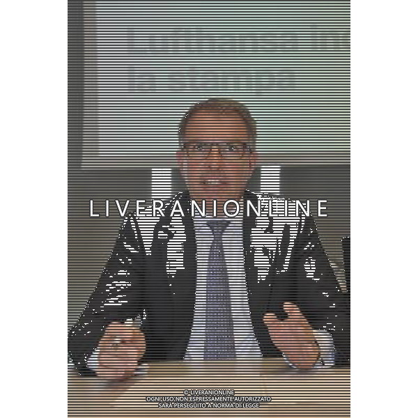MILANO 11/7/2013 INCONTRO STAMPA LUFTHANSA, PRESSO MERCEDES-BENZ CENTER, V IA GALLARATE 450 NELLA FOTO CARTSEN SPHOR AMMINISTRATORE DELEGATO LUFTHANSA GERMAN AIRLINES FOTO ROMANO/AG ALDO LIERANI S.A.S. 