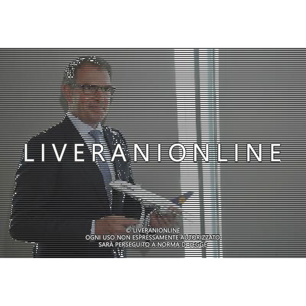MILANO 11/7/2013 INCONTRO STAMPA LUFTHANSA, PRESSO MERCEDES-BENZ CENTER, V IA GALLARATE 450 NELLA FOTO CARTSEN SPHOR AMMINISTRATORE DELEGATO LUFTHANSA GERMAN AIRLINES FOTO ROMANO/AG ALDO LIERANI S.A.S. 