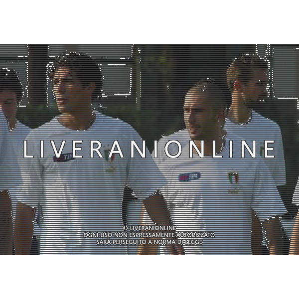 Coverciano 04/10/2004 Raduno della Nazionale Nella foto:Corradi Bernardo e Di Vaio Marco.* Ph Gianni Nucci/Aldo Liverani