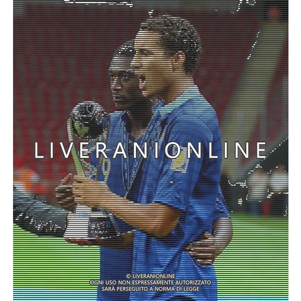 FIFA U20 World Cup Final match between France and Uruguay at Turk Telekom Arena Stadium in Istanbul, Turkey 13.07.2013 Pictured: French players celebrate with their trophy after beating Uruguay at penalty kicks during their FIFA Under 20 World Cup final football match at Turk Telecom stadium in Istanbul. MISTRZOSTWA SWIATA U20 U 20 PILKA NOZNA TURCJA FINAL FRANCJA vs URUGWAJ FOT. SESKIM/NEWSPIX.PL TURKEY, GERMANY, AUSTRIA AND UK OUT !!! --- Newspix.pl AG ALDO LIVERANI SAS ONLY ITALY *** Local Caption *** www.newspix.pl mail us: info@newspix.pl call us: 0048 022 23 22 222 --- Polish Picture Agency by Ringier Axel Springer Poland