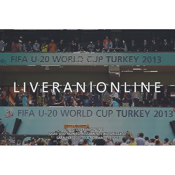 FIFA U20 World Cup Final match between France and Uruguay at Turk Telekom Arena Stadium in Istanbul, Turkey 13.07.2013 Pictured: French players celebrate with their trophy after beating Uruguay at penalty kicks during their FIFA Under 20 World Cup final football match at Turk Telecom stadium in Istanbul. MISTRZOSTWA SWIATA U20 U 20 PILKA NOZNA TURCJA FINAL FRANCJA vs URUGWAJ FOT. SESKIM/NEWSPIX.PL TURKEY, GERMANY, AUSTRIA AND UK OUT !!! --- Newspix.pl AG ALDO LIVERANI SAS ONLY ITALY *** Local Caption *** www.newspix.pl mail us: info@newspix.pl call us: 0048 022 23 22 222 --- Polish Picture Agency by Ringier Axel Springer Poland
