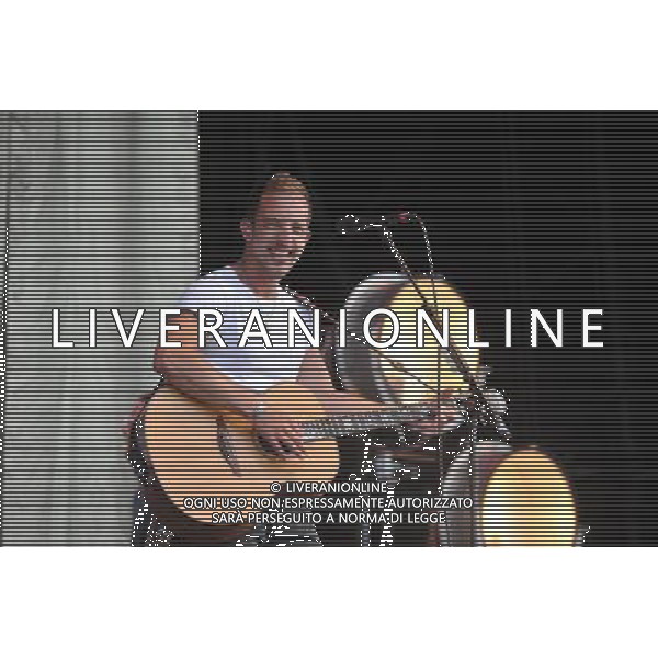  James Morrison pictured on the main stage (born James Morrison Catchpole) Magic Summer Live in Stoke Park Guildford Surrey on Sunday 14 July 2013. ©PHOTOSHOT/AGENZIA ALDO LIVERANI SAS - ITALY ONLY - EDITORIAL USE ONLY