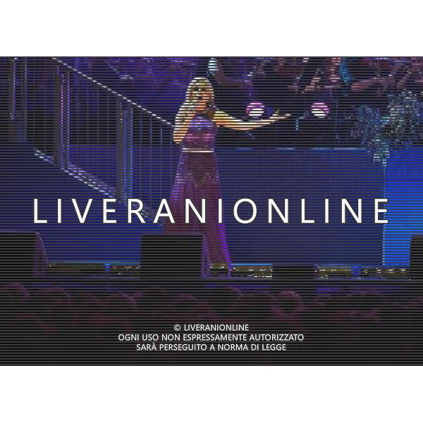Katherine Jenkins performs during the Coronation Festival Evening Gala, at Buckingham Palace, in central London. ©photoshot/AGENZIA ALDO LIVERANI SAS - ITALY ONLY - REALI INGLESI: Membri della famiglia reale durante la Festa dell\'Incoronazione nel giardino di Buckingham Palace, nel centro di Londra 11 luglio 2013