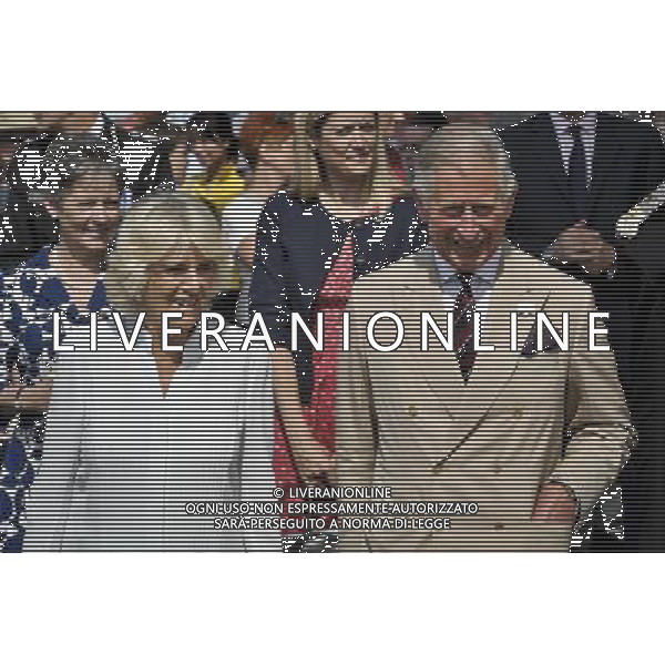 The Prince of Wales and Duchess of Cornwall in Bude, Cornwall, during their annual summer visit to Cornwall and Devon. ©photoshot/AGENZIA ALDO LIVERANI SAS - ITALY ONLY - REALI INGLESI: Il principe Carlo d\'inghilterra con la moglie Camilla duchessa di Cornovaglia durante la Festa dell\'Incoronazione nel giardino di Buckingham Palace, Londra 11 luglio 2013