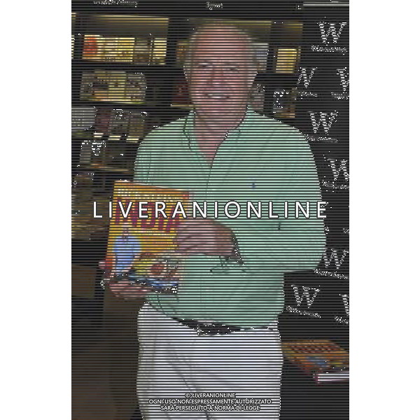 Rick Stein at a signing of his new book \'Rick Stein\'s India\', (which accompanies his new BBC TV Series of the same name) at Waterstones, Leadenhall Market, London, EC3V on Tuesday 16 July 2013. AG ALDO LIVERANI SAS ONLY ITALY