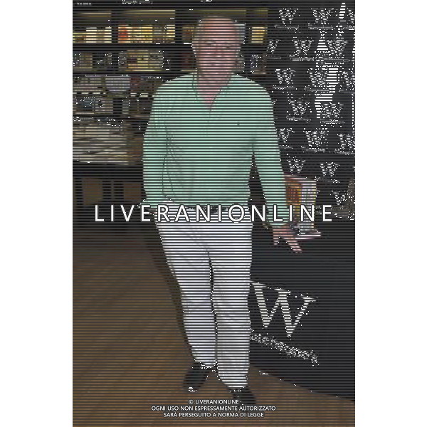 Rick Stein at a signing of his new book \'Rick Stein\'s India\', (which accompanies his new BBC TV Series of the same name) at Waterstones, Leadenhall Market, London, EC3V on Tuesday 16 July 2013. AG ALDO LIVERANI SAS ONLY ITALY