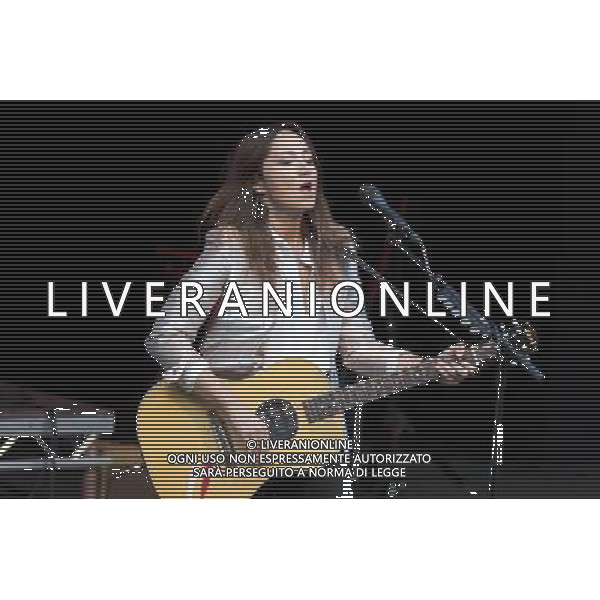 KT Tunstall performs live in concert in the grounds of Gawsworth Hall, Macclesfield, Cheshire, England, 19th July 2013. ©PHOTOSHOT/AGENZIA ALDO LIVERANI SAS - ITALY ONLY - EDITORIAL USE ONLY